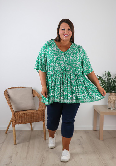 Plus Size Fresh Green Floral Tie Waist Top
