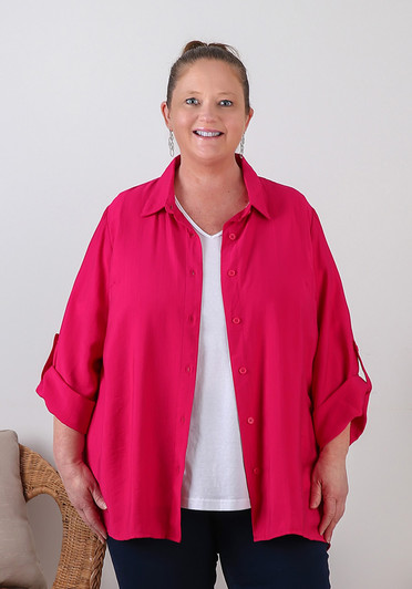 Plus Size Relaxed Fit Button Up Shirt in Magenta 
