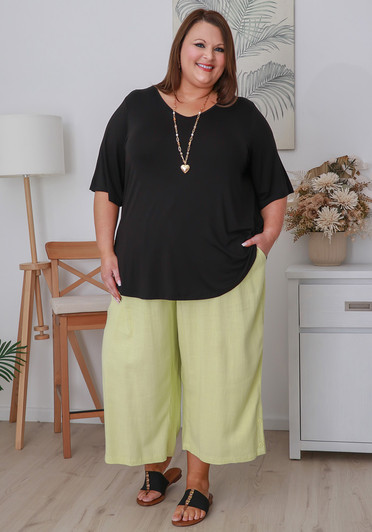 Plus Size Green Pear Summer Crop Pant