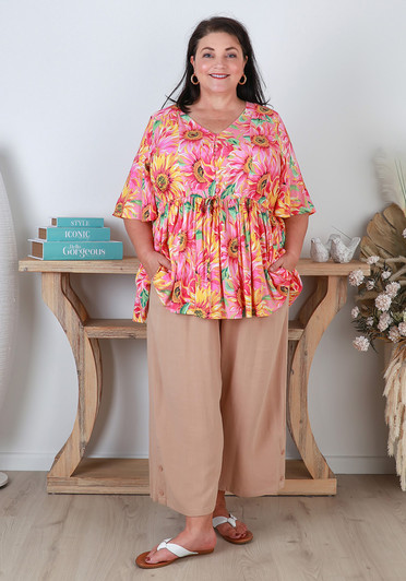 plus size neutral summer pants 