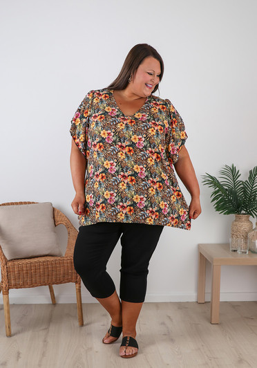 Plus Size Leopard Jungle Split Sleeve Top