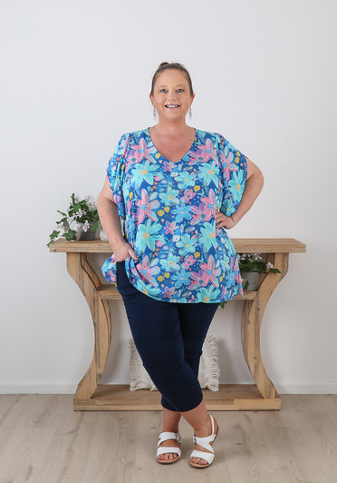 Plus Size Split Sleeve Top Blue Floral Curvaceous