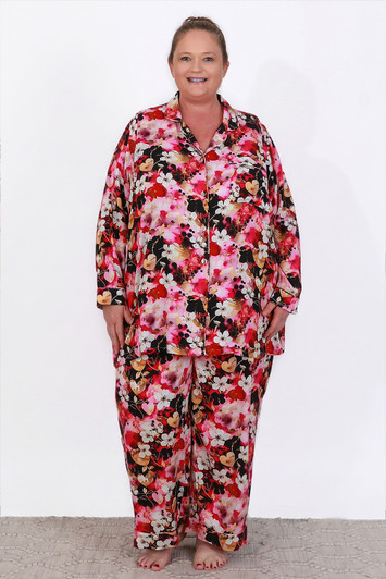 Plus Size Hearts And Blossoms Winter Pyjama Set by Curvaceous