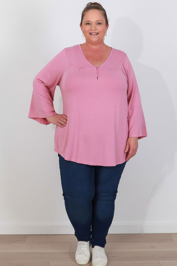 plus size pink long sleeve top Sizes 18 to 32 