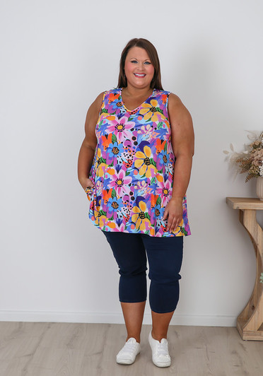 Plus Size Swing Tank In Cheerful Floral