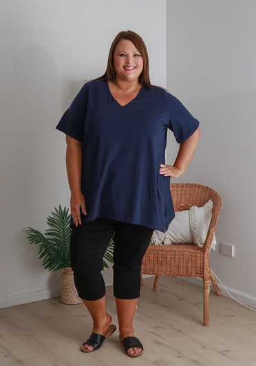 Plus Size V Neck Tee With Side Splits In Navy