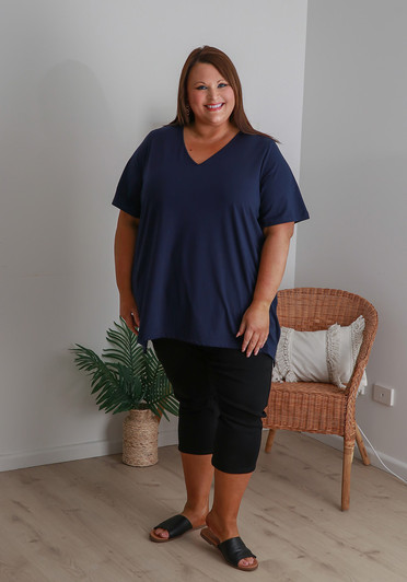 Plus Size Cotton V Neck Tee With Side Splits In Navy