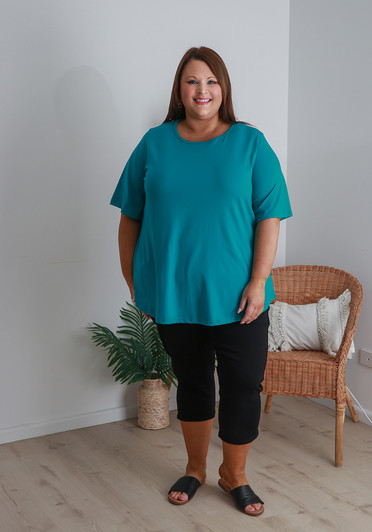 Plus Size Round Neck Tee In Turquoise