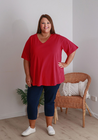 Plus Size V Neck Curved Hem Tee In Watermelon