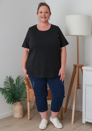 Plus Size Cotton Round Neck Everyday Tee In Black