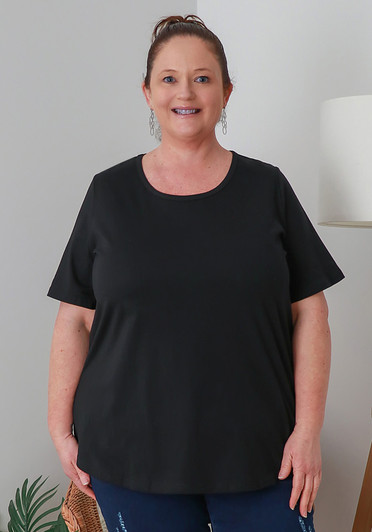 Plus Size Cotton Round Neck Everyday Tee In Black