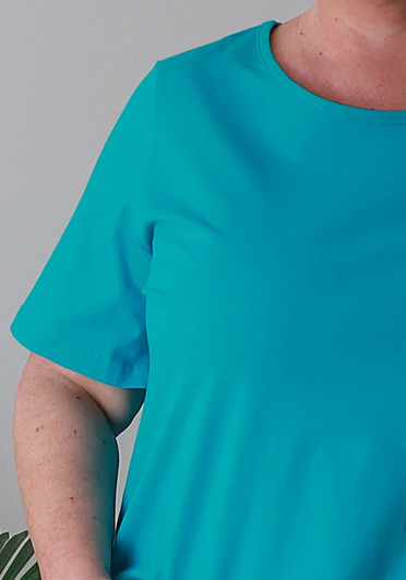Plus Size Cotton Round Neck Everyday Tee In Blue