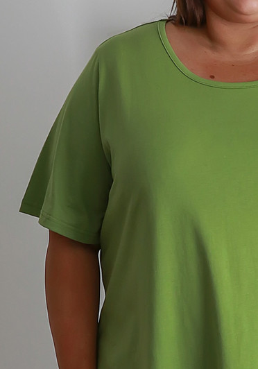 Plus Size Cotton Round Neck Everyday Tee In Pistachio