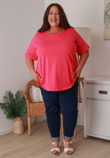 Plus Size Cotton Round Neck Everyday Tee In Hot Pink