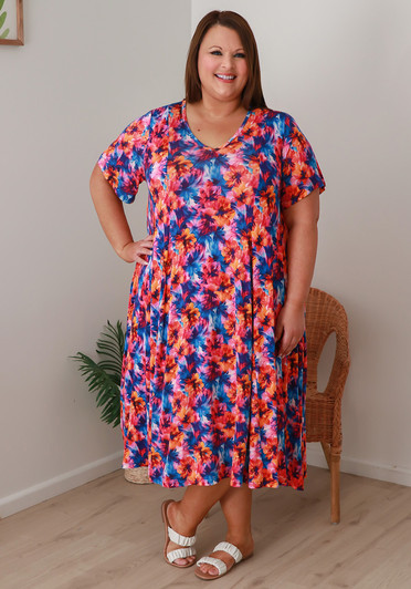 Plus Size Stretch Slip On Dress In Fiery Floral