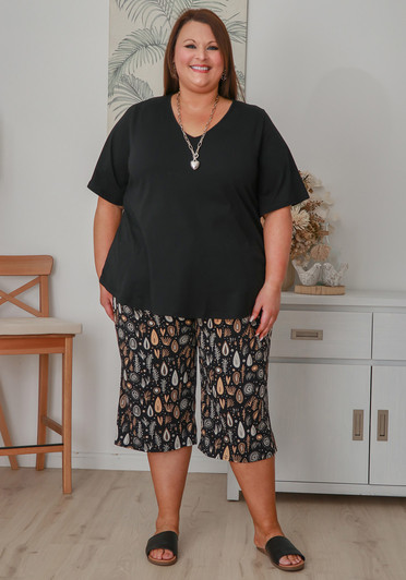 Plus Size Bamboo Tribal Print Stretch Pants - Curvaceous