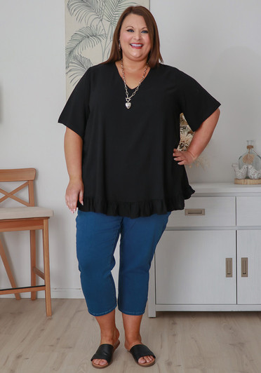 Plus Size Linen Blend Ruffle Hem Top in Black