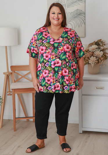 Plus Size Stretch Rayon Tee in Hibiscus Beauty