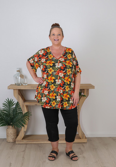 Plus Size Curvaceous Short Sleeve Tropical Top 