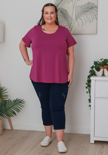 Plus Size Scoop Neck Bamboo Tee in Boysenberry
