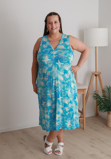 Plus Size Stretch Sleeveless Dress In seaside dreams