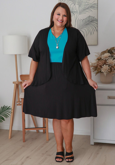 Plus Size Bamboo Short Stretch Skirt In Black