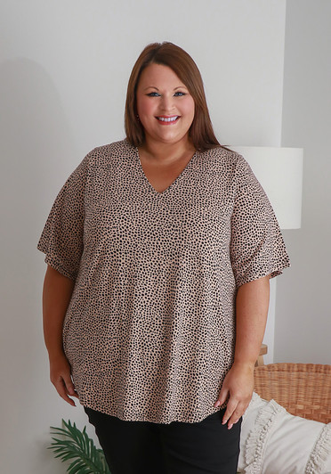 Plus Size V Neck Cotton Tee In Animal Print