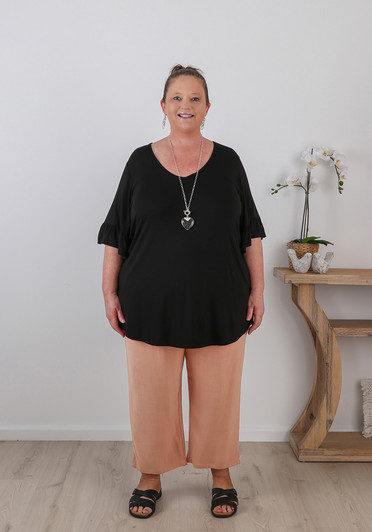 Plus Size Linen Pant In Beige
