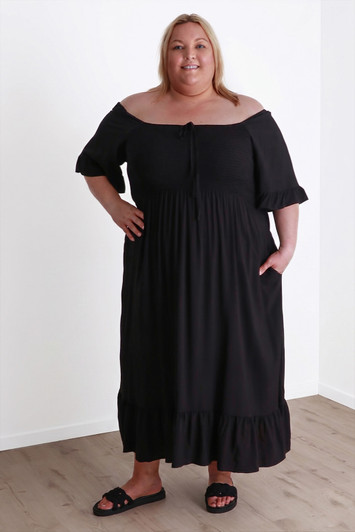 Plus Size Shirred Bust Maxi Dress In Black