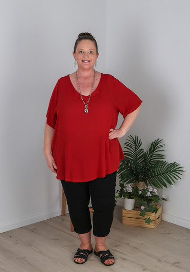 Plus Size Every Day Textured Top In Red