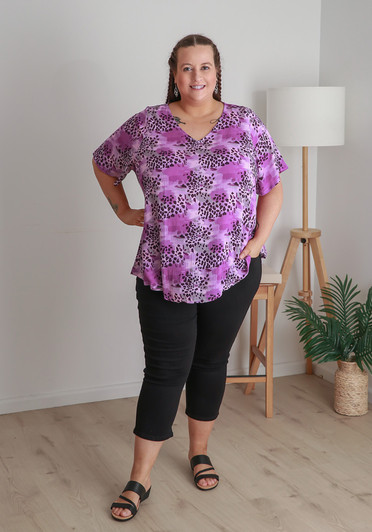 Plus Size Stretch Denim Capri In Black