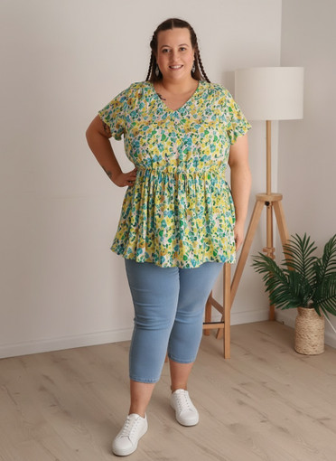 Plus Size Stretch Denim Capri In Light Blue