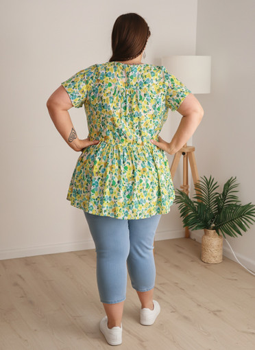 Plus Size Stretch Denim Capri In Light Blue