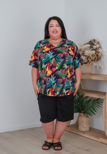 Plus Size Curvaceous Cotton Shorts in Black