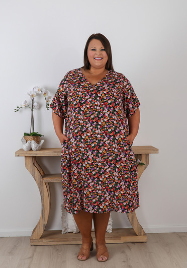 Ditzy Floral Short Sleeve Shift Dress 