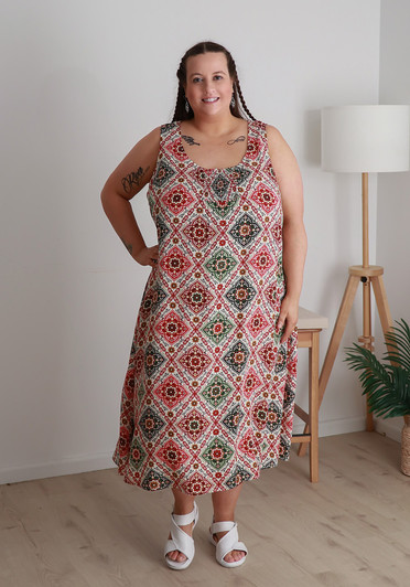 Plus Size Sleeveless Dress In Geometric Print