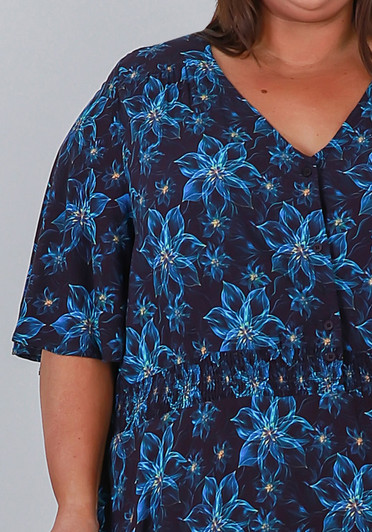Plus Size Shirred Waist Maxi Dress In Midnight Floral 