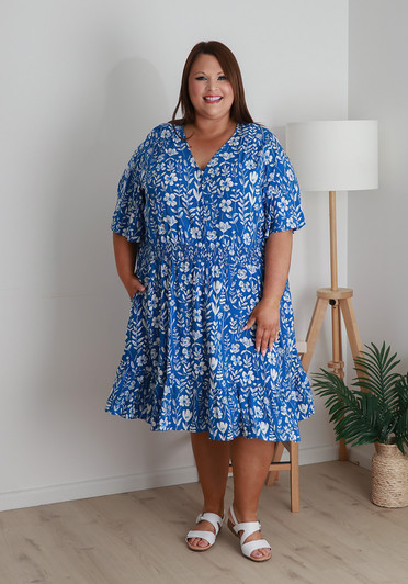 Plus Size Waist Dress In Blue And White 