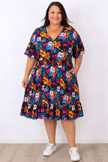 Plus Size Short Sleeve Tropical Escape Summer Dress