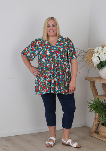 Plus Size Curvaceous Peak Top in Cherry Blossom