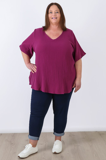plus size Textured Cotton V Neck Top In Purple 