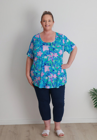 Plus Size Curvaceous Round Neck Top