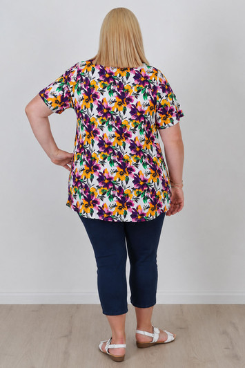 Plus Size Stretch Scoop Neck Top In Purple Floral