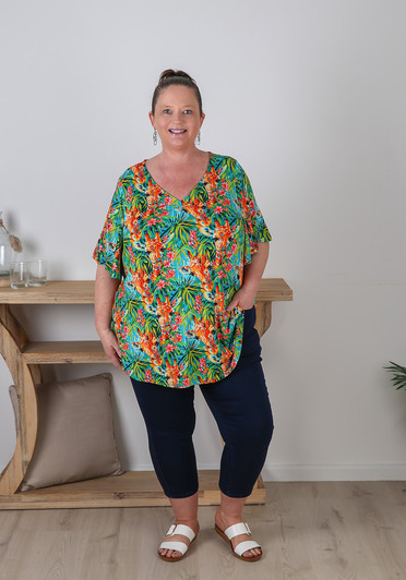 Plus Size V Neck Top In Cheeky Giraffes