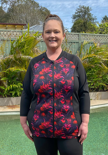 Plus Size Swim Rashie 3/4 Sleeve in Firey Floral