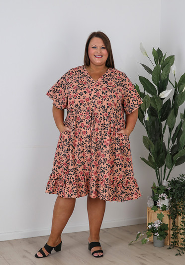 Plus Size Short Sleeve Cotton Dress In Peach Floral