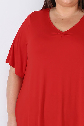 Plus Size Pinched V Neck Top In Red 