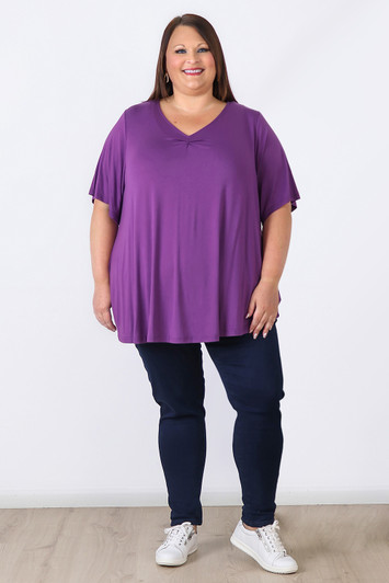 Plus Size Pinched V Neck Top In Purple by Curvaceous