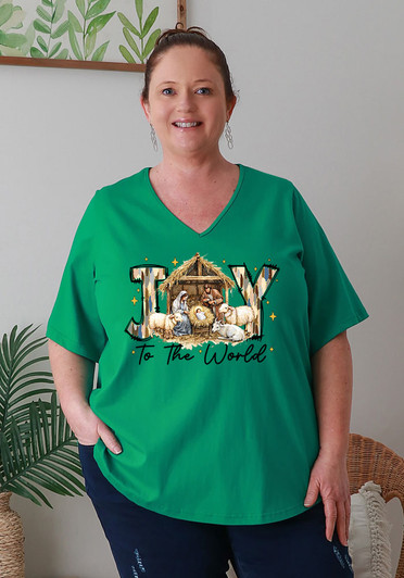 Plus Size Christmas Nativity in Green tee