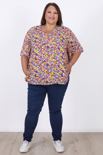 Plus Size Short Sleeve Top In Pretty Floral in Sizes 18 to 32